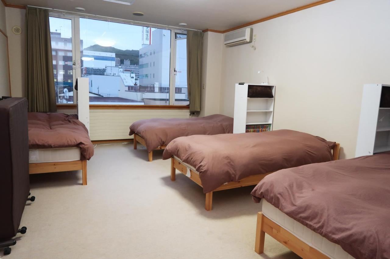 Otaru Ekimae Guest House Ito Exterior photo